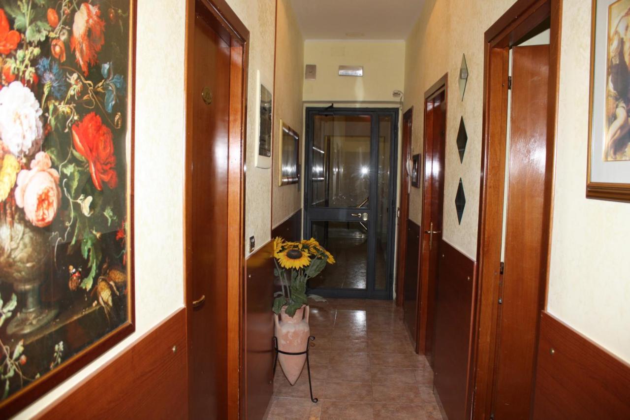 Bed and Breakfast Yiennese Two Rom Exterior foto